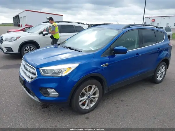 1FMCU9HD0JUA95923 2018 FORD ESCAPE - Image 2