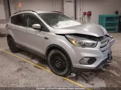 1FMCU9HD0JUB00585 2018 FORD ESCAPE