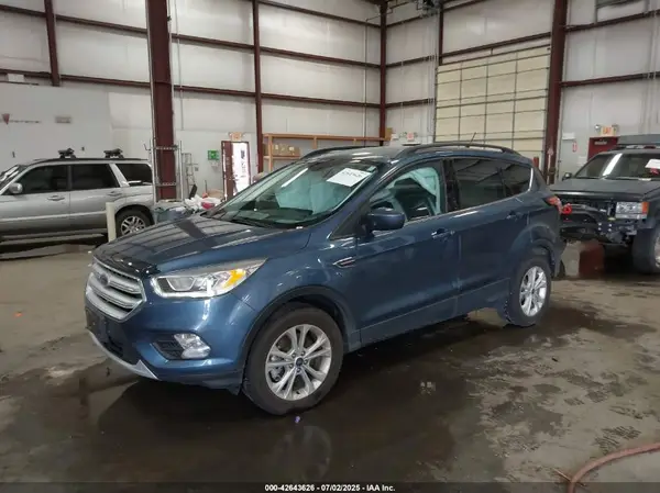 1FMCU9HD0JUB31397 2018 FORD ESCAPE - Image 2