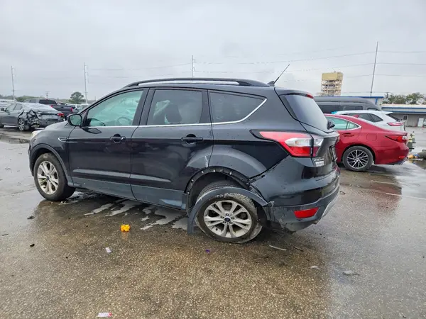 1FMCU9HD0JUB33408 2018 FORD ESCAPE - Image 2