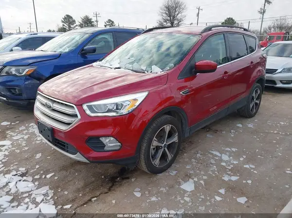 1FMCU9HD0JUB53576 2018 FORD ESCAPE - Image 2