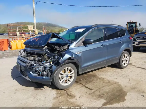 1FMCU9HD0JUB68465 2018 FORD ESCAPE - Image 2