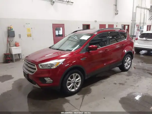 1FMCU9HD0JUB74380 2018 FORD ESCAPE - Image 2