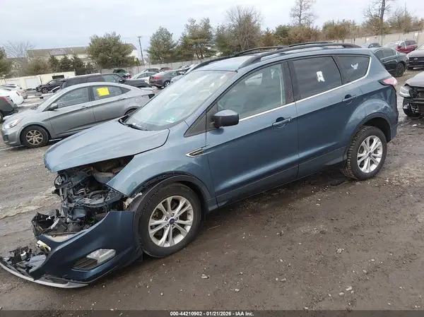 1FMCU9HD0JUB87047 2018 FORD ESCAPE - Image 2