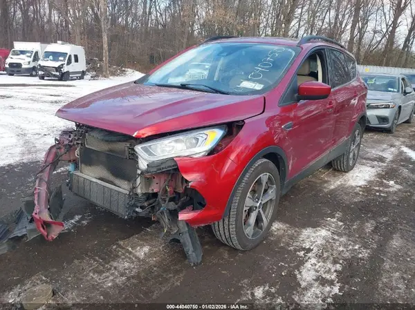 1FMCU9HD0JUB94127 2018 FORD ESCAPE - Image 2