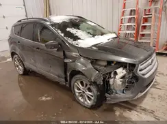 1FMCU9HD0JUC25392 2018 FORD ESCAPE