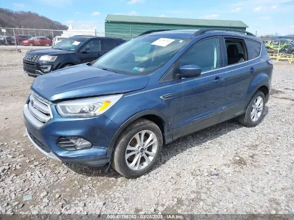 1FMCU9HD0JUC29345 2018 FORD ESCAPE - Image 2