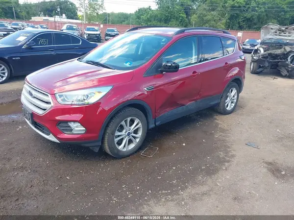 1FMCU9HD0JUC43584 2018 FORD ESCAPE - Image 2