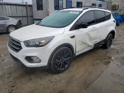 1FMCU9HD0JUC47523 2018 FORD ESCAPE