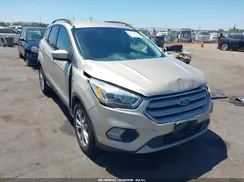 1FMCU9HD0JUC48820 2018 FORD ESCAPE