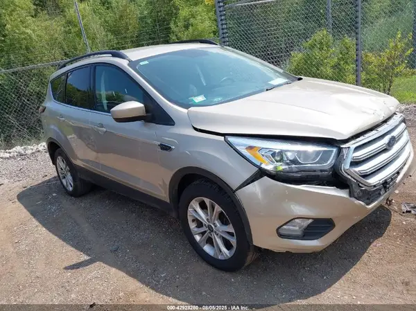 1FMCU9HD0JUC58909 2018 FORD ESCAPE - Image 1