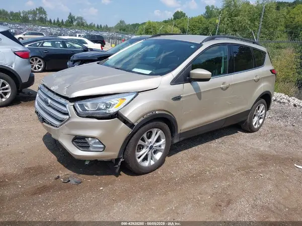 1FMCU9HD0JUC58909 2018 FORD ESCAPE - Image 2