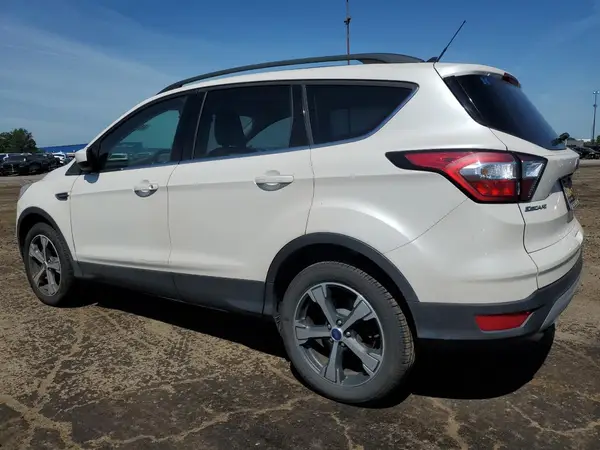 1FMCU9HD0JUC78142 2018 FORD ESCAPE - Image 2