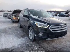 1FMCU9HD0JUC92445 2018 FORD ESCAPE