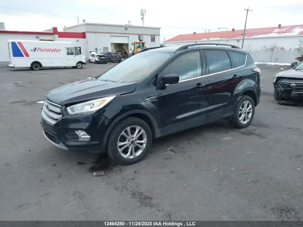 1FMCU9HD0JUC96611 2018 FORD ESCAPE - Image 2
