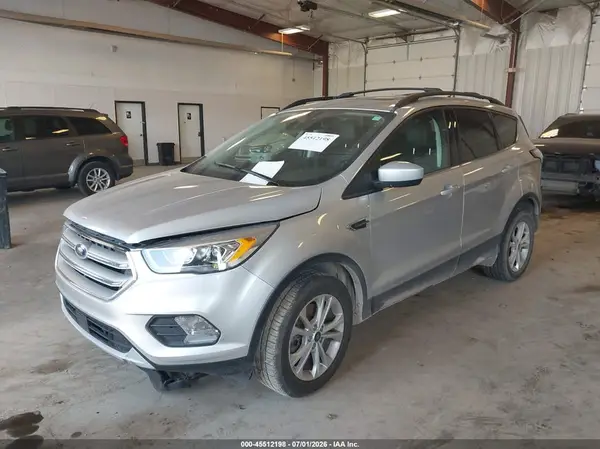 1FMCU9HD0JUD57570 2018 FORD ESCAPE - Image 2