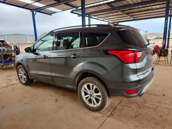 1FMCU9HD0KUA65676 2019 FORD ESCAPE - Image 2
