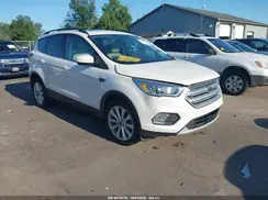 1FMCU9HD0KUA76239 2019 FORD ESCAPE