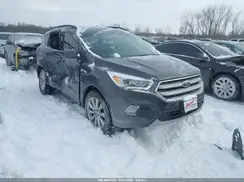 1FMCU9HD0KUA76483 2019 FORD ESCAPE
