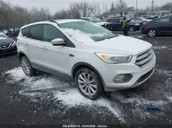 1FMCU9HD0KUB19025 2019 FORD ESCAPE