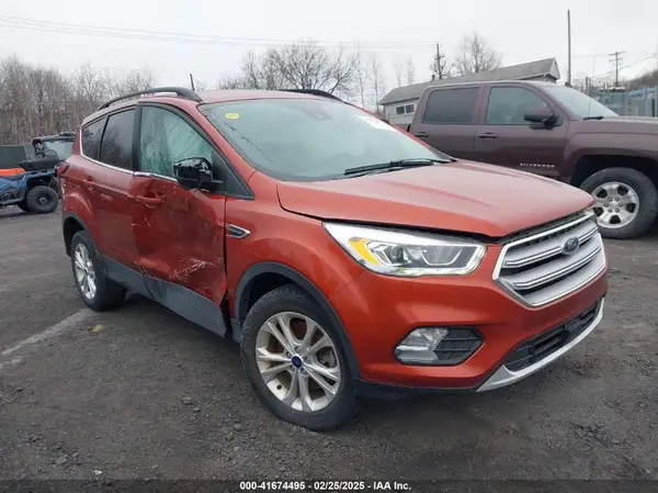 1FMCU9HD0KUB44071 2019 FORD ESCAPE - Image 1