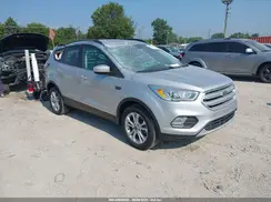 1FMCU9HD1JUA18106 2018 FORD ESCAPE