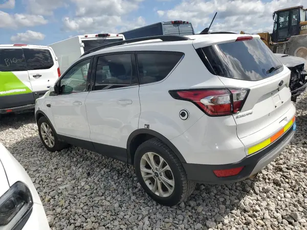 1FMCU9HD1JUA44186 2018 FORD ESCAPE - Image 2