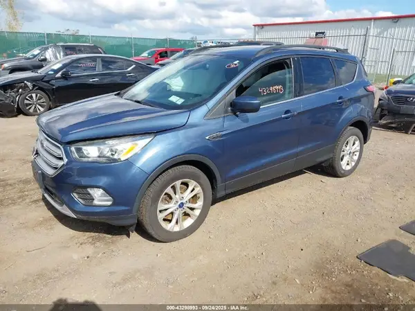 1FMCU9HD1JUA51137 2018 FORD ESCAPE - Image 2