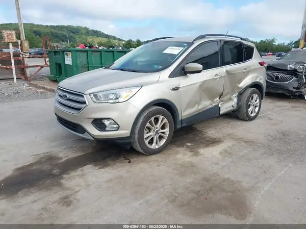 1FMCU9HD1JUA68844 2018 FORD ESCAPE - Image 2
