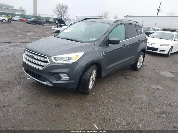 1FMCU9HD1JUA77950 2018 FORD ESCAPE - Image 2