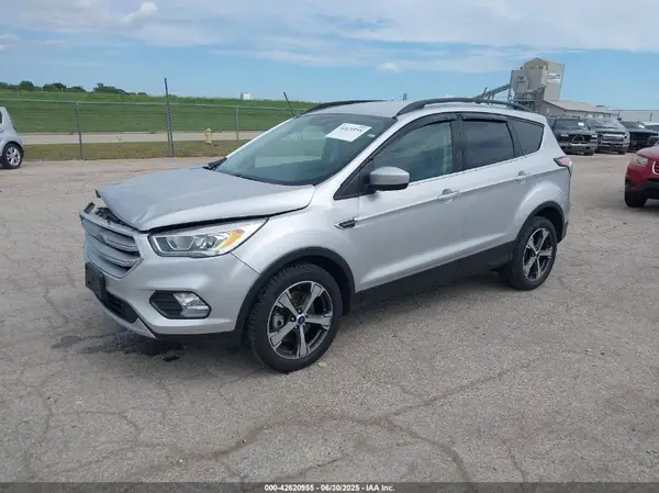 1FMCU9HD1JUA80539 2018 FORD ESCAPE - Image 2