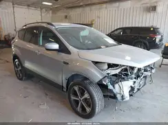 1FMCU9HD1JUB23552 2018 FORD ESCAPE