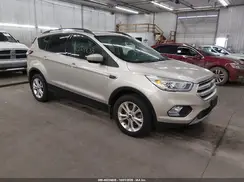 1FMCU9HD1JUB31425 2018 FORD ESCAPE