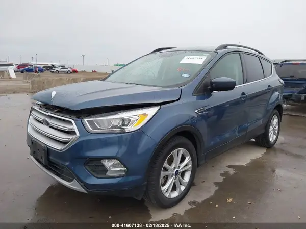 1FMCU9HD1JUB73027 2018 FORD ESCAPE - Image 2