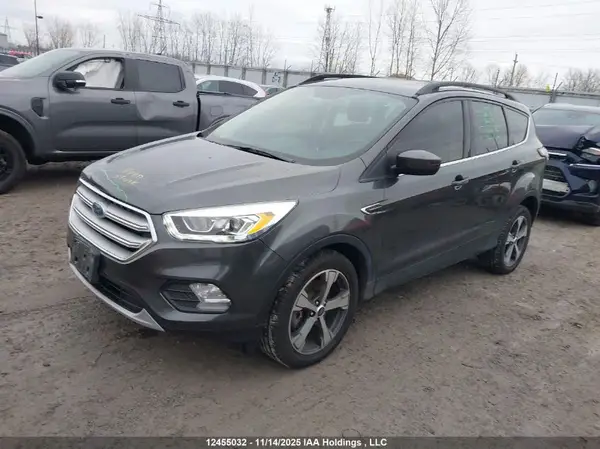 1FMCU9HD1JUB91740 2018 FORD ESCAPE - Image 2