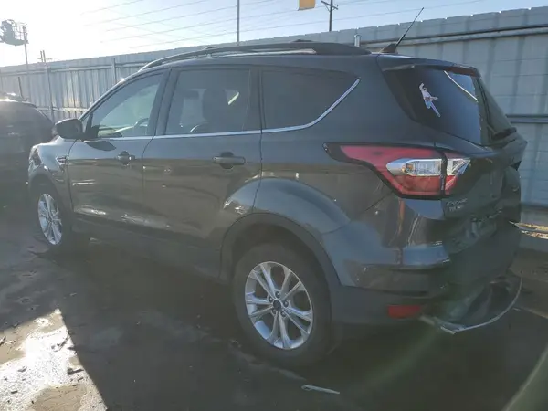 1FMCU9HD1JUC76190 2018 FORD ESCAPE - Image 2