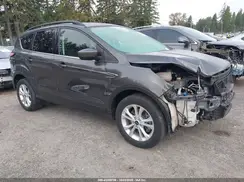 1FMCU9HD1JUC76836 2018 FORD ESCAPE