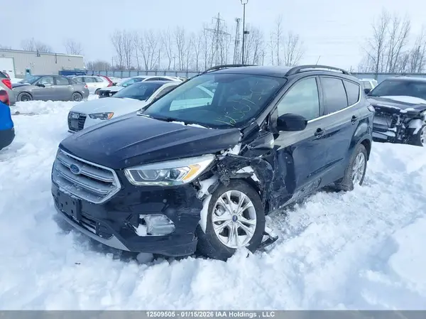 1FMCU9HD1JUC83382 2018 FORD ESCAPE - Image 2