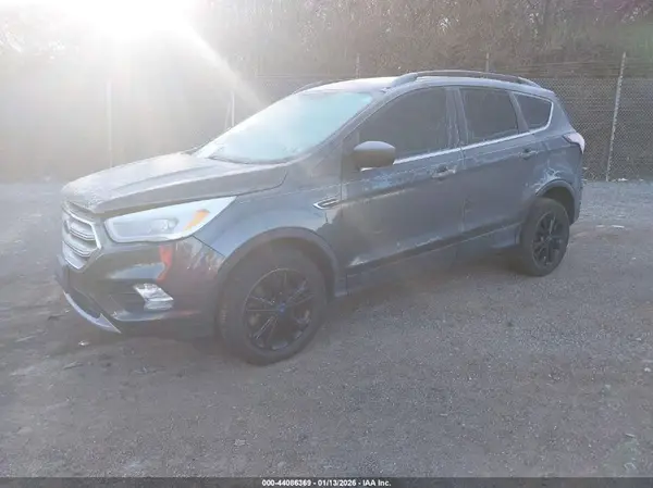 1FMCU9HD1JUD30183 2018 FORD ESCAPE - Image 2