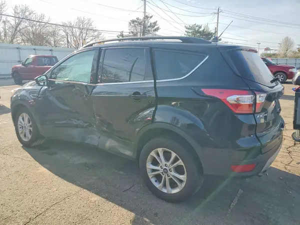 1FMCU9HD1JUD30653 2018 FORD ESCAPE - Image 2