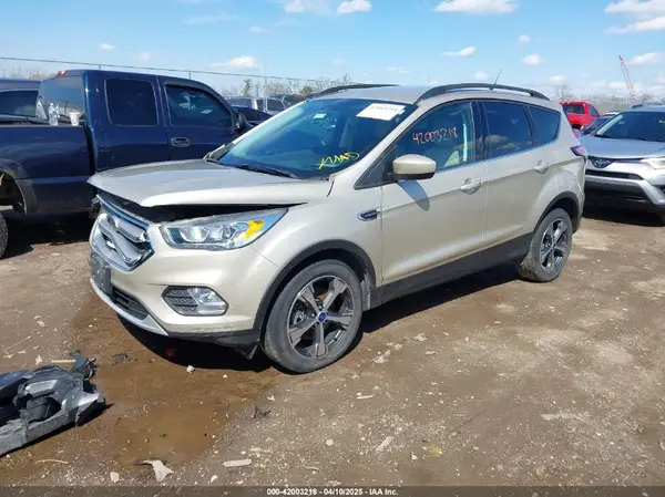 1FMCU9HD1JUD49543 2018 FORD ESCAPE - Image 2