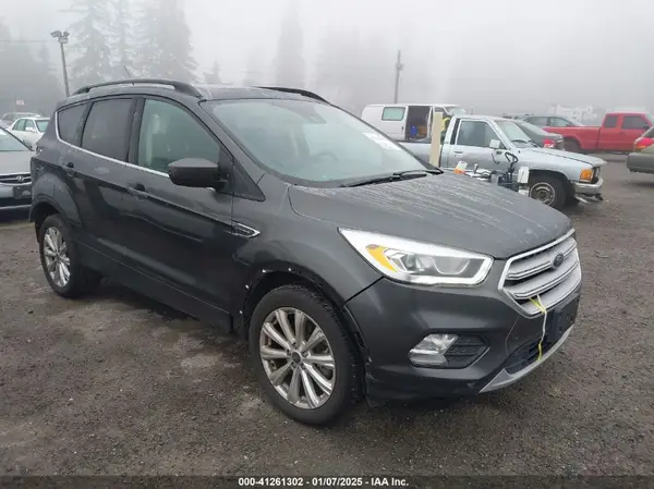 1FMCU9HD1KUA21248 2019 FORD ESCAPE - Image 1