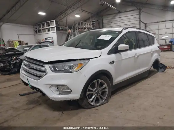 1FMCU9HD1KUA43573 2019 FORD ESCAPE - Image 2
