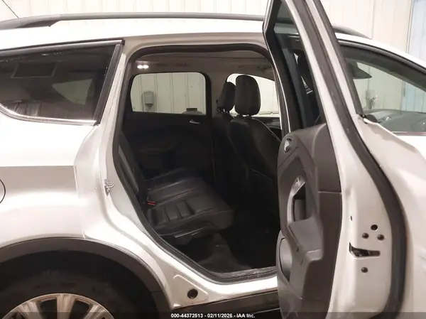 1FMCU9HD1KUA73639 2019 FORD ESCAPE - Image 8