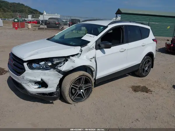 1FMCU9HD1KUB51269 2019 FORD ESCAPE - Image 2