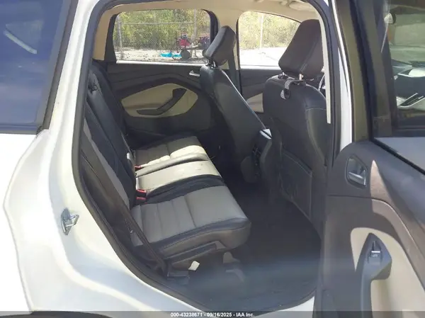 1FMCU9HD1KUB51269 2019 FORD ESCAPE - Image 8