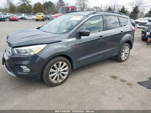 1FMCU9HD1KUB75409 2019 FORD ESCAPE - Image 2