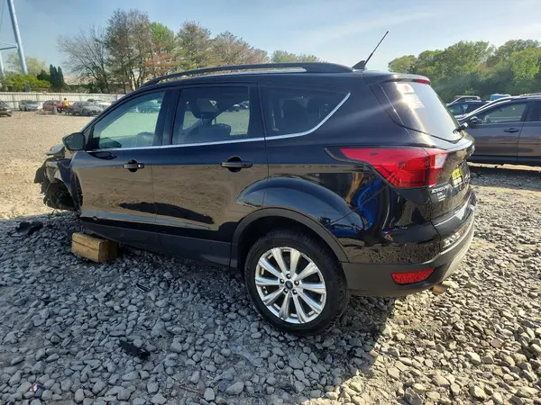 1FMCU9HD1KUC17853 2019 FORD ESCAPE - Image 2