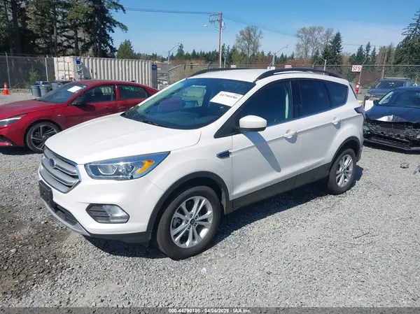 1FMCU9HD2JUA04800 2018 FORD ESCAPE - Image 2