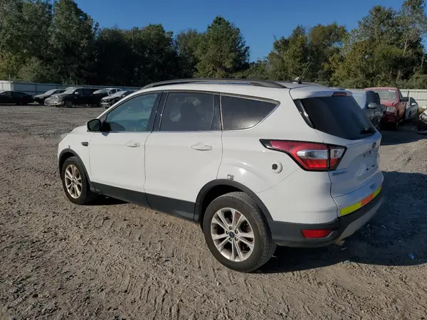 1FMCU9HD2JUA44181 2018 FORD ESCAPE - Image 2
